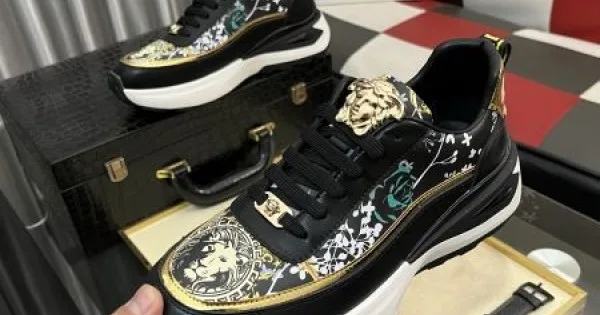 2025FW メンズ カジュアルシューズ VERSACE ヴェルサーチェ 存在感絶大!注目のスタイル 商品画像 11