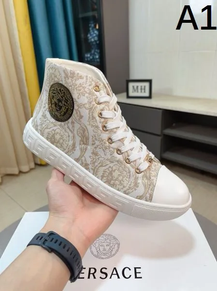 2025FW メンズ カジュアルシューズ VERSACE ヴェルサーチェ 超人気美品がセール中! 商品画像 10