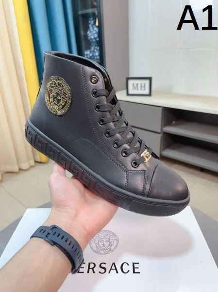 2025FW メンズ カジュアルシューズ VERSACE ヴェルサーチェ 超レアな入手困難品が登場 商品画像 10