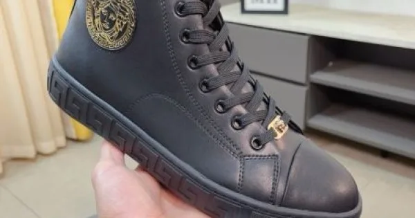 2025FW メンズ カジュアルシューズ VERSACE ヴェルサーチェ 超レアな入手困難品が登場 商品画像 11
