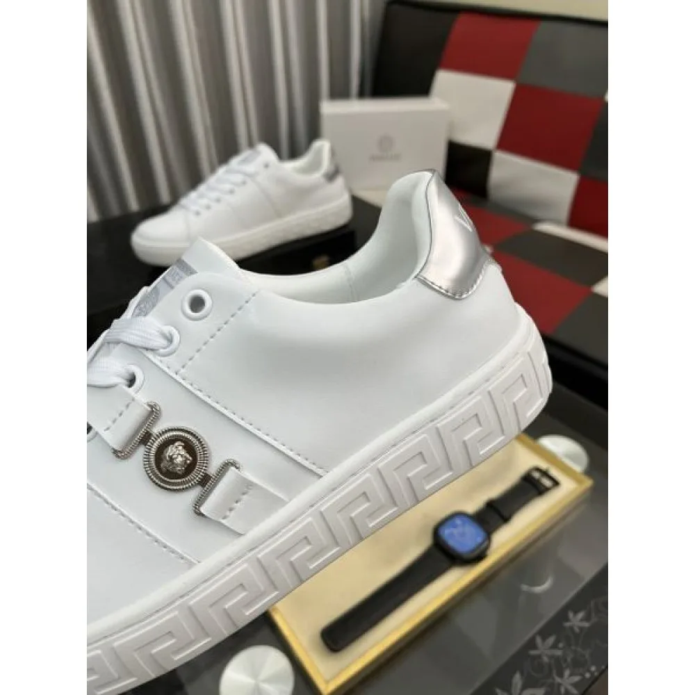 2025FW メンズ カジュアルシューズ VERSACE ヴェルサーチェ 秋冬も引き続き注目のアイテム 商品画像 7