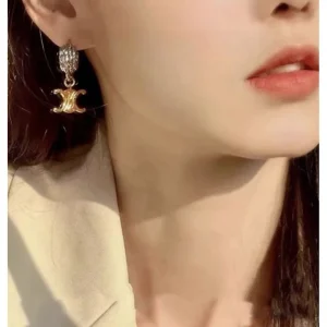 2025SS イヤリング CELINE セリーヌ 繊細な美しさが光る新作デザイン 商品画像 1