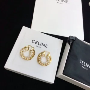 2025SS イヤリング CELINE セリーヌ クラシックと現代感の融合デザイン 商品画像 1