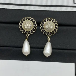 2025SS CHANEL シャネル ファッションの最先端! イヤリング 商品画像 1