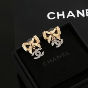 2025SS CHANEL シャネル 雑誌も街も人気アイテム イヤリング 商品画像 1