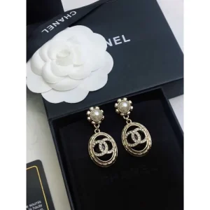 2025SS CHANEL シャネル 海外のファッション新品 イヤリング 商品画像 1