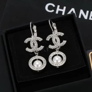2025SS CHANEL シャネル 新作セール価格でゲット イヤリング 商品画像 1