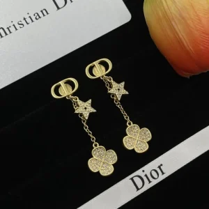 2025SS DIOR ディオール 今すぐ買えちゃう!新着 イヤリング 商品画像 1