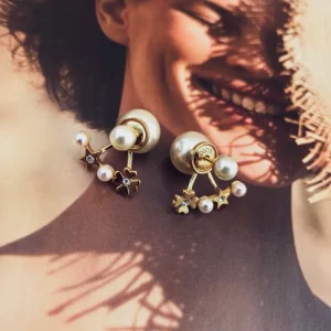 2025SS イヤリング DIOR ディオール フェミニンに映える最新アクセ 商品画像 1