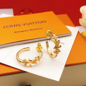 2025SS イヤリング LOUIS VUITTON ルイヴィトン 圧倒的存在感のエレガンス 商品画像 1