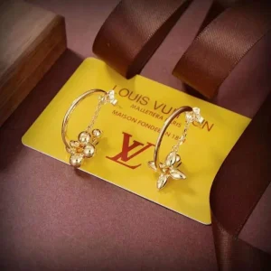 2025SS イヤリング LOUIS VUITTON ルイヴィトン トレンド映えする注目デザイン 商品画像 1