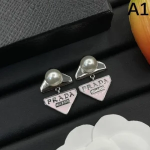 2025SS PRADA プラダ 今っぽいスタイルに決まる イヤリング 商品画像 1
