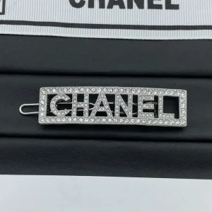 2025SS CHANEL シャネル おしゃれに見せるキーワード 髪飾り 商品画像 1