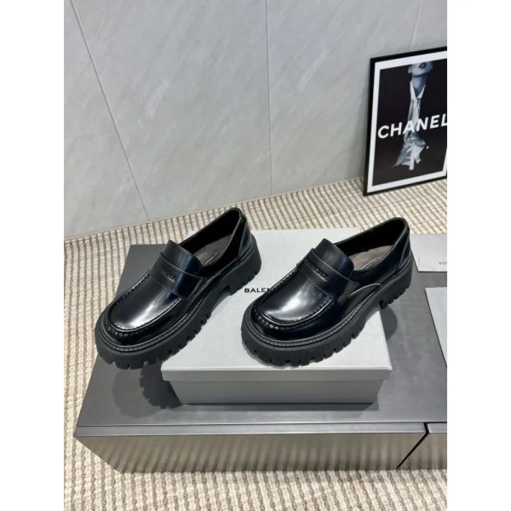 2025FW レディース カジュアルシューズ BALENCIAGA バレンシアガ 愛用者多数の人気高品質レプリカ 商品画像 2