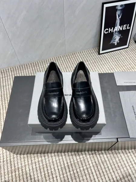 2025FW レディース カジュアルシューズ BALENCIAGA バレンシアガ 愛用者多数の人気高品質レプリカ 商品画像 9