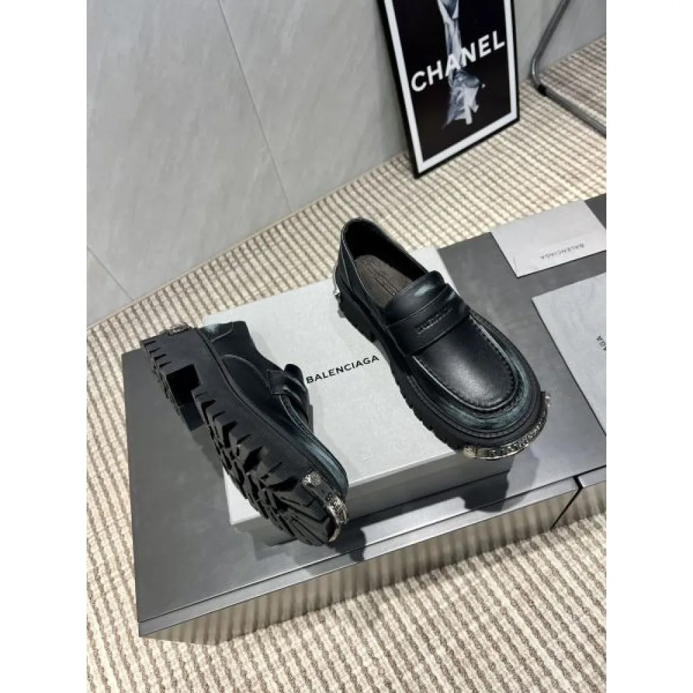 2025FW レディース カジュアルシューズ BALENCIAGA バレンシアガ 雑誌掲載話題のトレンドモデル 商品画像 4