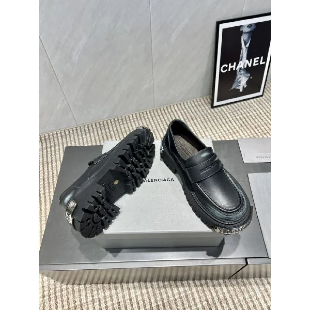 2025FW レディース カジュアルシューズ BALENCIAGA バレンシアガ 雑誌掲載話題のトレンドモデル 商品画像 9