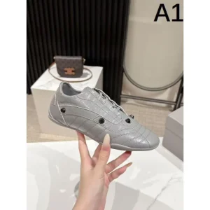2025FW 高好感度で差がつく BALENCIAGA バレンシアガ カジュアルシューズ 商品画像 1