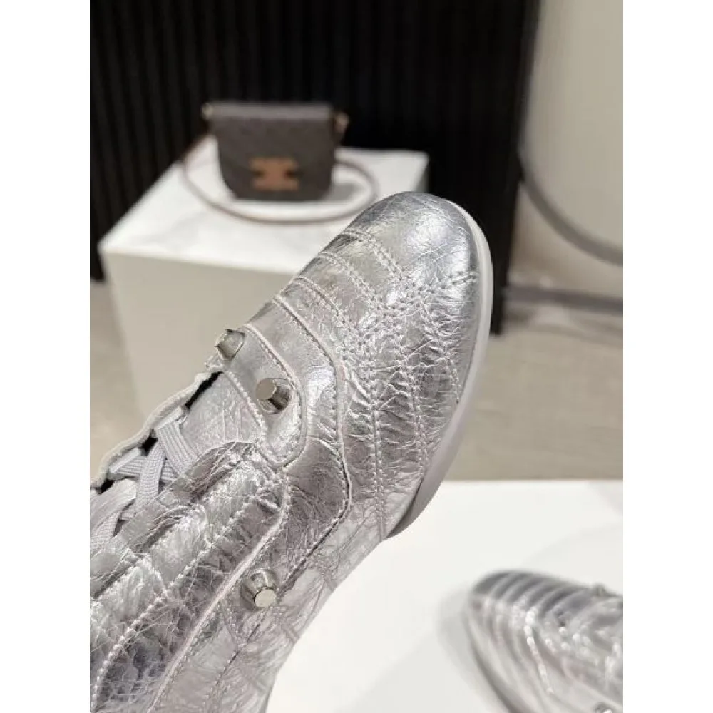 2025FW 高好感度で差がつく BALENCIAGA バレンシアガ カジュアルシューズ 商品画像 7
