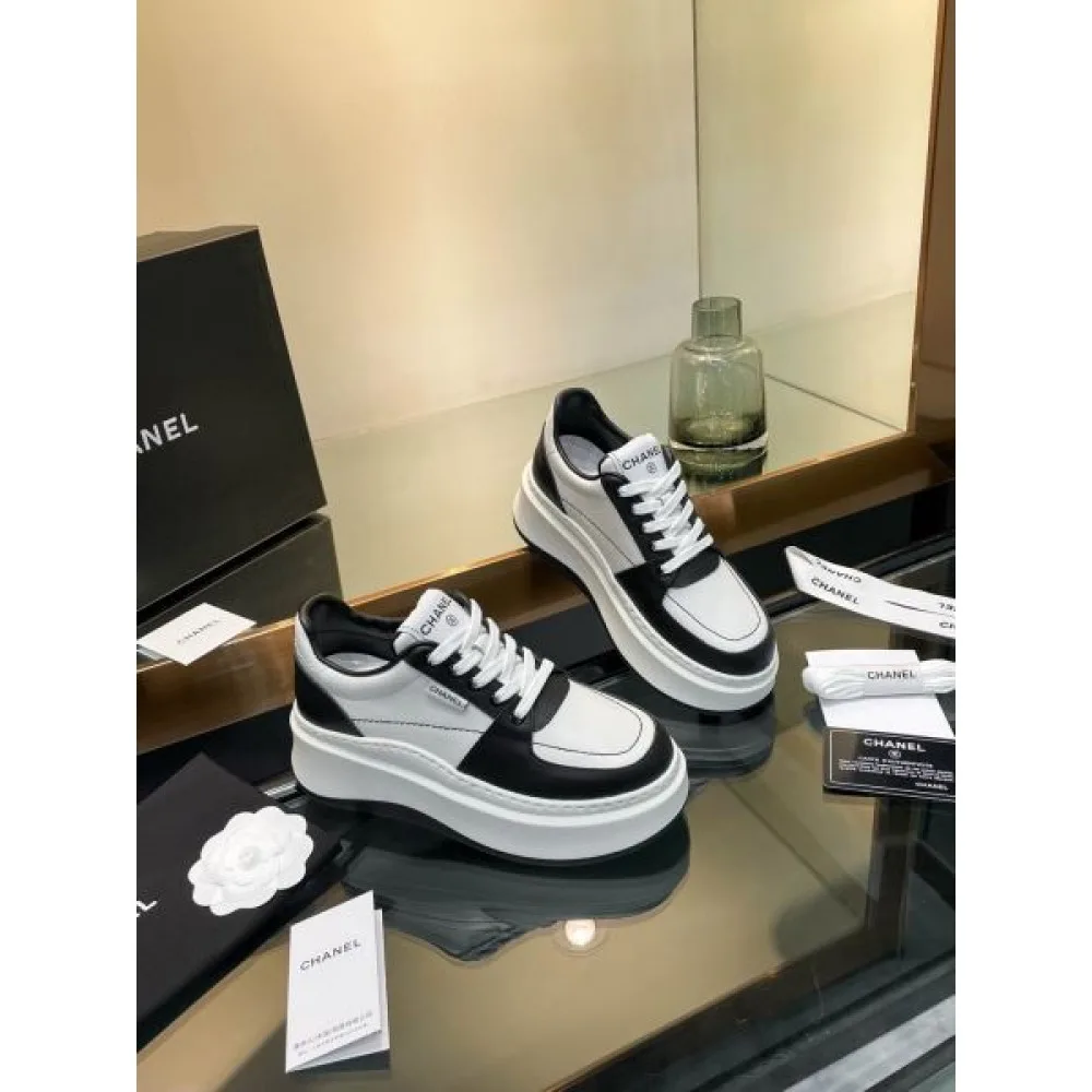 2025SS CHANEL シャネル 限定ギフトにも レディース用 カジュアルシューズ 商品画像 3