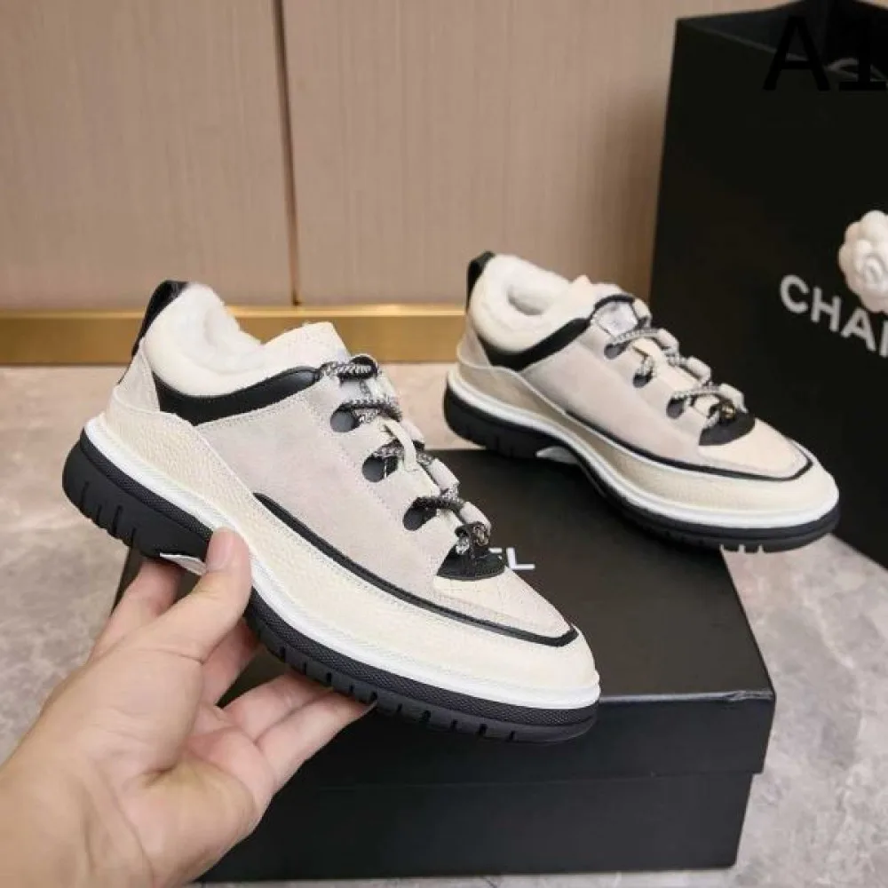 2025FW 秋冬限定で大人気 CHANEL シャネル 新作カジュアルシューズ 商品画像 1