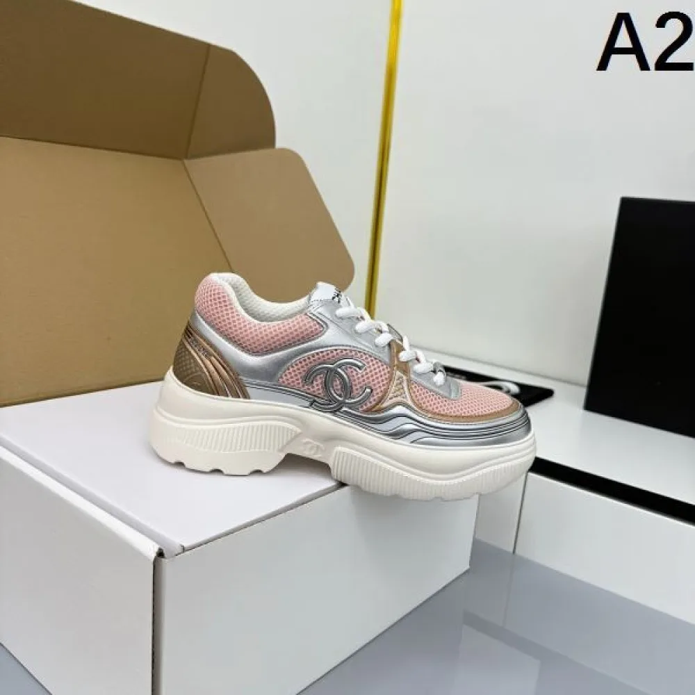 2025FW 洗練チェックが映える CHANEL シャネル 秋冬カジュアルシューズ 商品画像 2