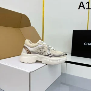 2025FW 注目度抜群の旬スタイル CHANEL シャネル カジュアルシューズ 商品画像 1