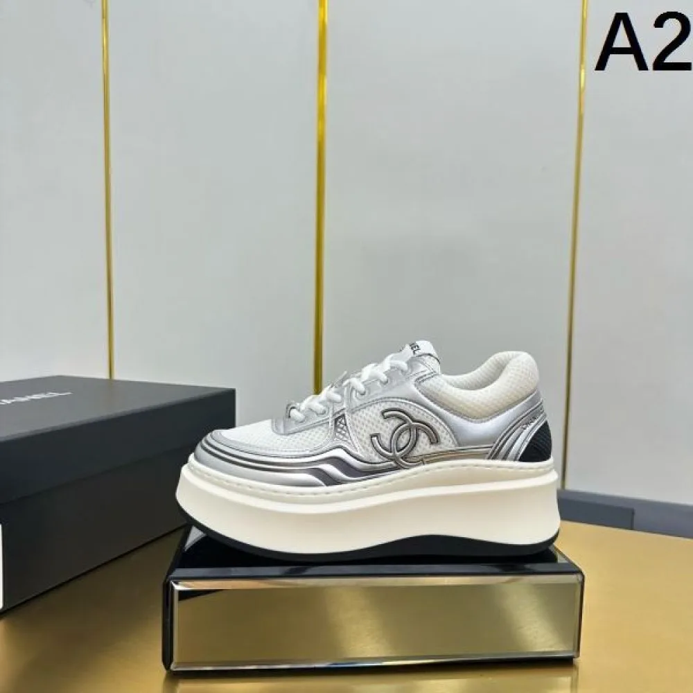 2025FW 新品続々で安定人気 CHANEL シャネル カジュアルシューズ 商品画像 2