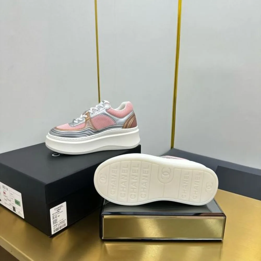 2025FW 新品続々で安定人気 CHANEL シャネル カジュアルシューズ 商品画像 9