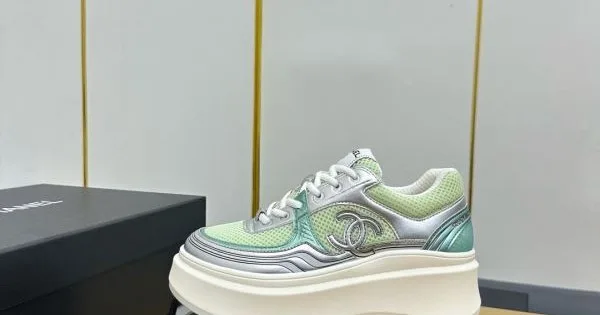 2025FW 新品続々で安定人気 CHANEL シャネル カジュアルシューズ 商品画像 11