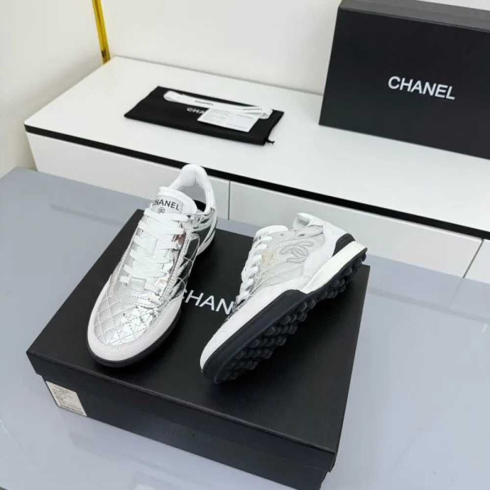 2025FW デイリーに使える万能 CHANEL シャネル カジュアルシューズ 商品画像 9