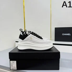 2025FW 毎年完売必至の定番 CHANEL シャネル カジュアルシューズ 商品画像 1