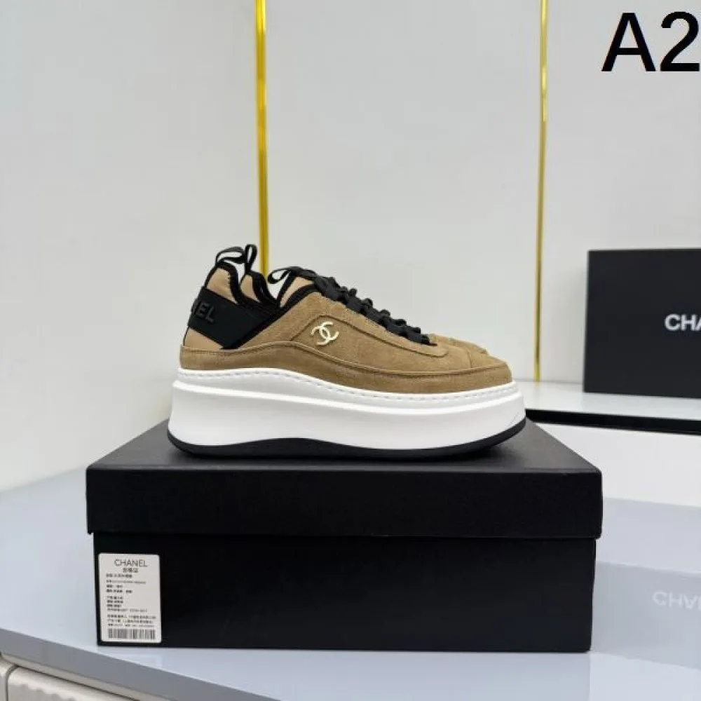 2025FW 毎年完売必至の定番 CHANEL シャネル カジュアルシューズ 商品画像 2