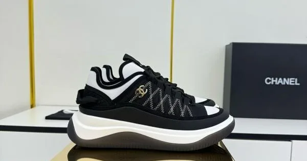 2025FW 今欲しい注目モデル CHANEL シャネル カジュアルシューズ 商品画像 11