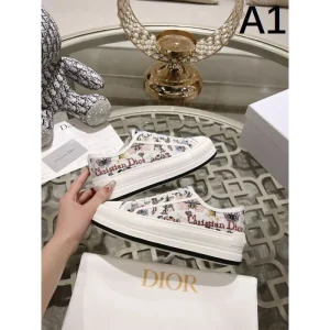 2025SS DIOR ディオール 斬新なスタイル レディース用 カジュアルシューズ 商品画像 1