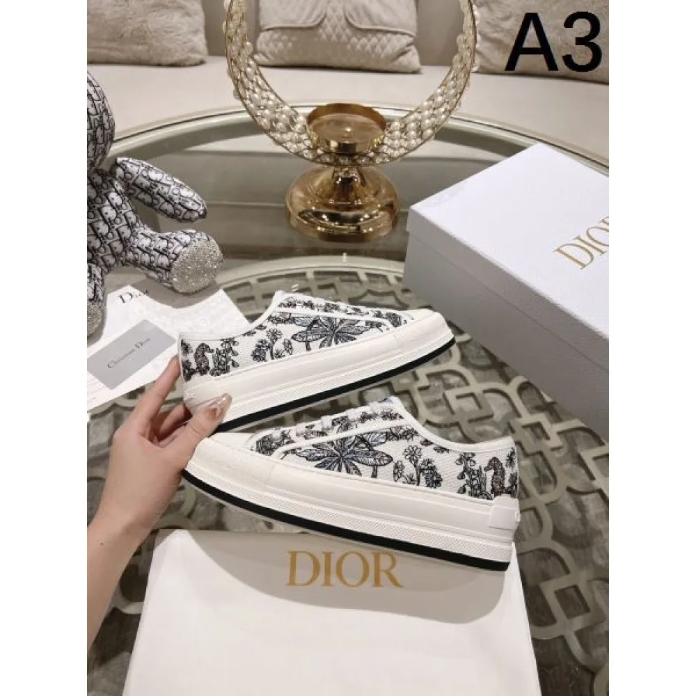 2025SS DIOR ディオール 斬新なスタイル レディース用 カジュアルシューズ 商品画像 3