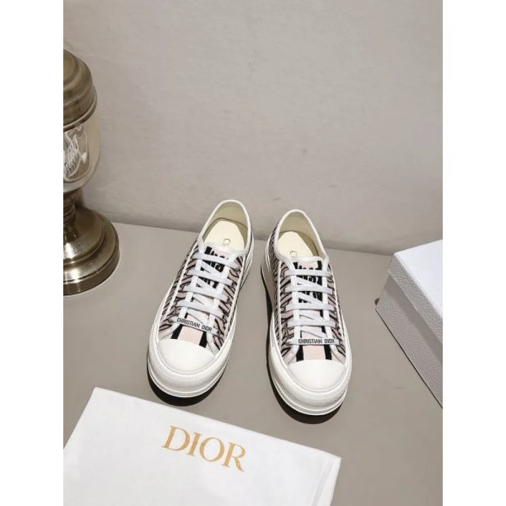 2025SS DIOR ディオール モダンスタイル レディース用 カジュアルシューズ 商品画像 6