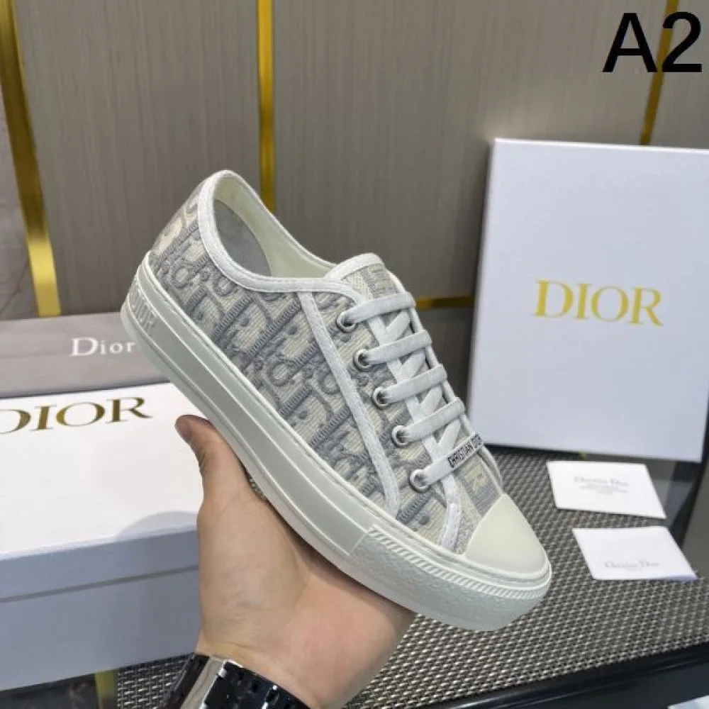 2025SS DIOR ディオール 春夏の定番新品 レディース用 カジュアルシューズ 商品画像 2