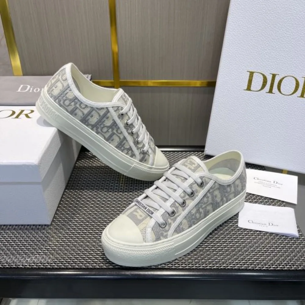 2025SS DIOR ディオール 春夏の定番新品 レディース用 カジュアルシューズ 商品画像 5