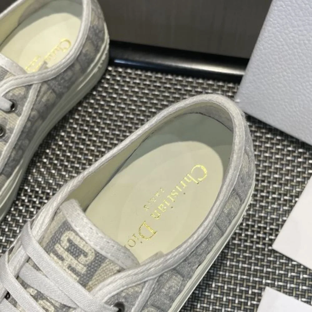 2025SS DIOR ディオール 春夏の定番新品 レディース用 カジュアルシューズ 商品画像 8