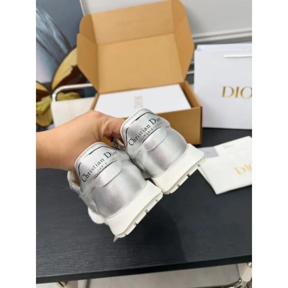 2025FW 秋冬新作で高評価 DIOR ディオール カジュアルシューズ 商品画像 8