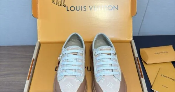 2025FW 圧倒的存在感の上級者向け LOUIS VUITTON ルイヴィトン カジュアルシューズ 商品画像 11