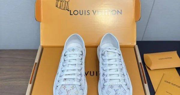 2025FW まとめ買い続出の定番 LOUIS VUITTON ルイヴィトン カジュアルシューズ 商品画像 11