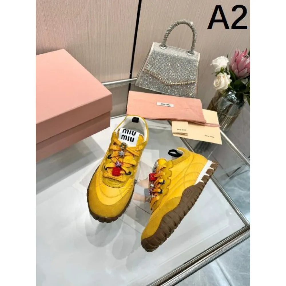 2025SS MIU MIU ミュウミュウ 日本完売 レディース用 カジュアルシューズ 商品画像 2