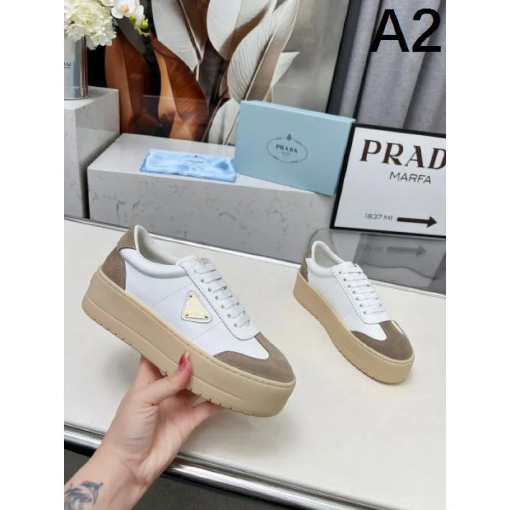 2025SS PRADA プラダ 入手困難 超安値 レディース用 カジュアルシューズ 商品画像 2