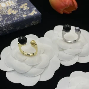 2025SS DIOR ディオール いつも年末には完売しちゃう リング 商品画像 1