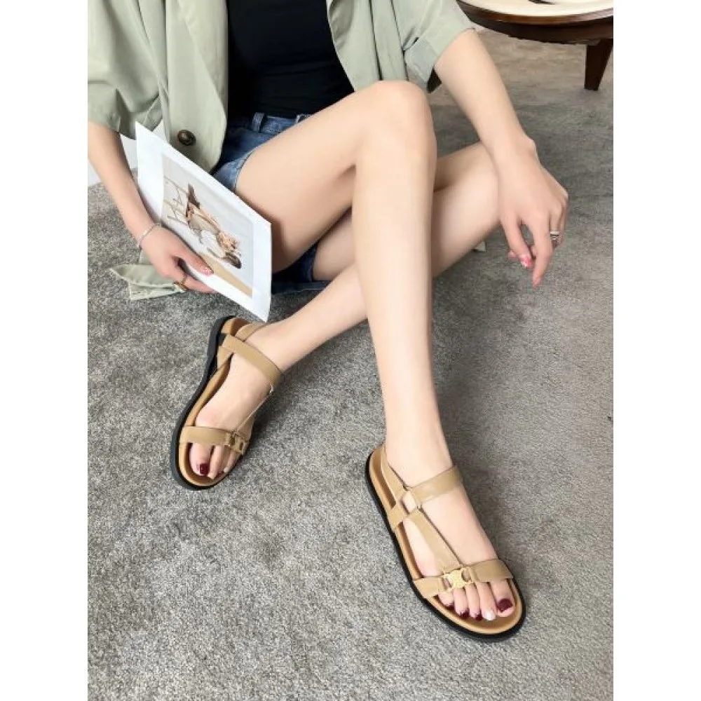 2025SS CELINE セリーヌ ジュアル感強めの着 レディースサンダル 商品画像 1