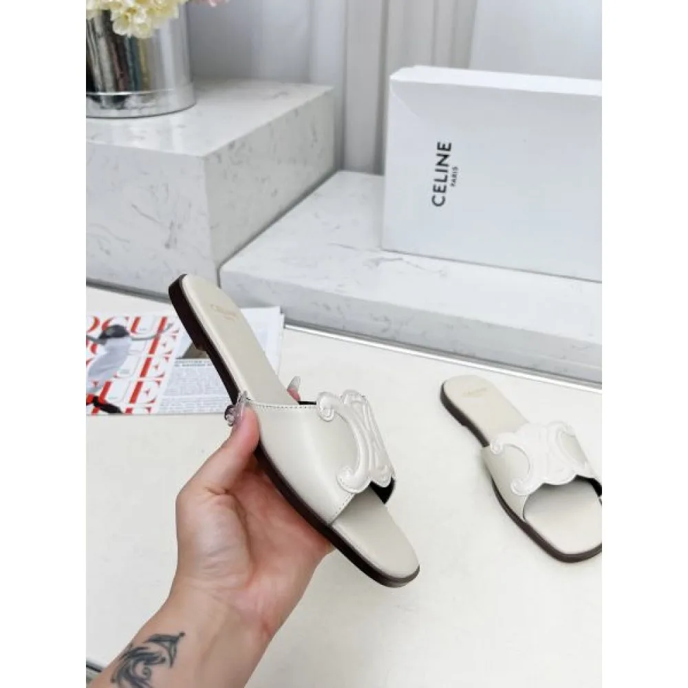 2025SS CELINE セリーヌ おしゃれ上級者に着 レディースサンダル 商品画像 8