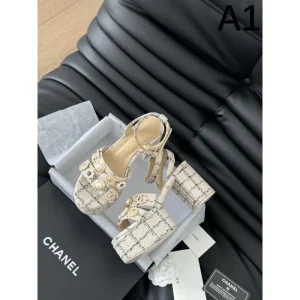 2025SS CHANEL シャネル 定番人気薄手柔らか レディースサンダル 商品画像 1