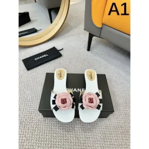 2025SS CHANEL シャネル ビンテージ感のある レディースサンダル 商品画像 1